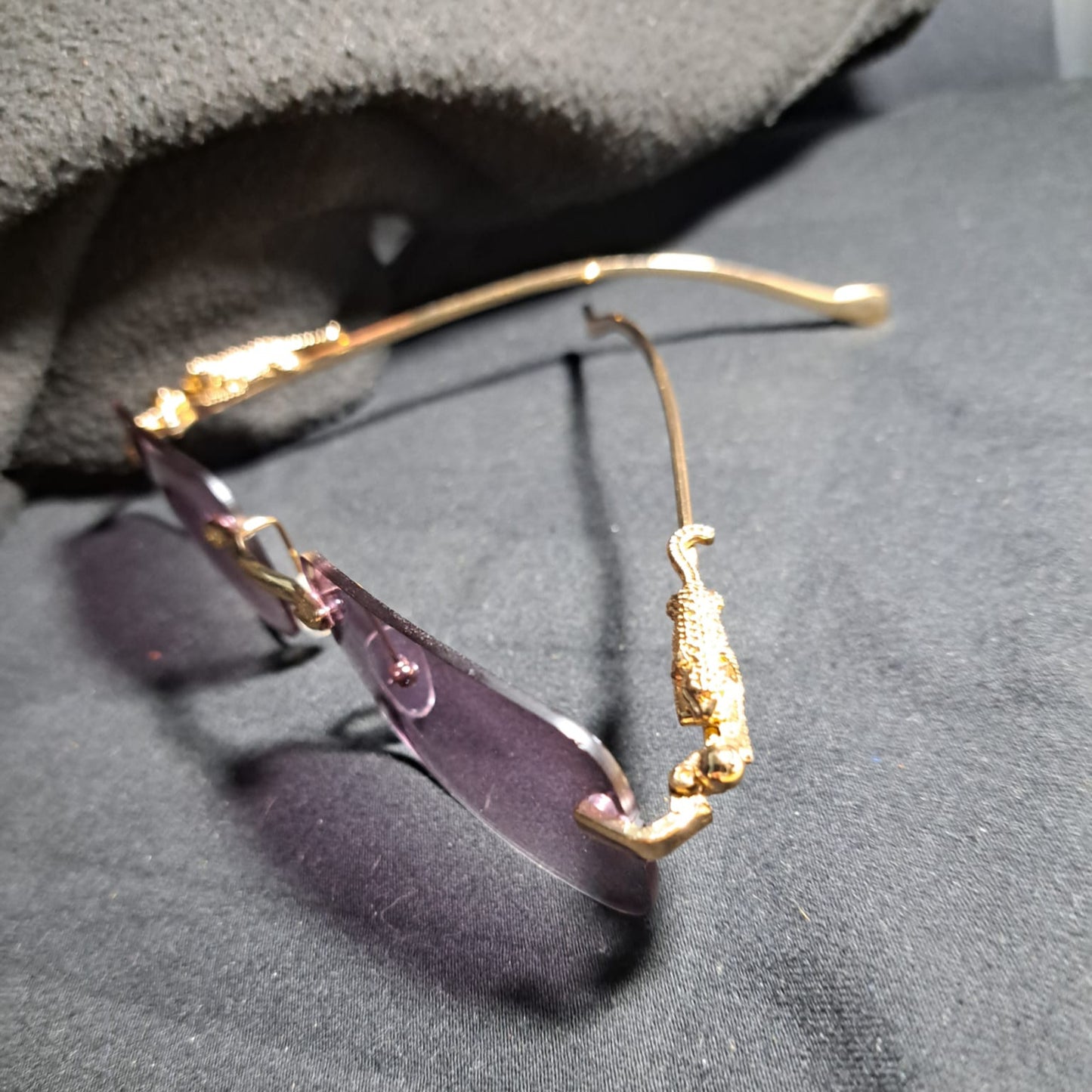 Carti Glasses